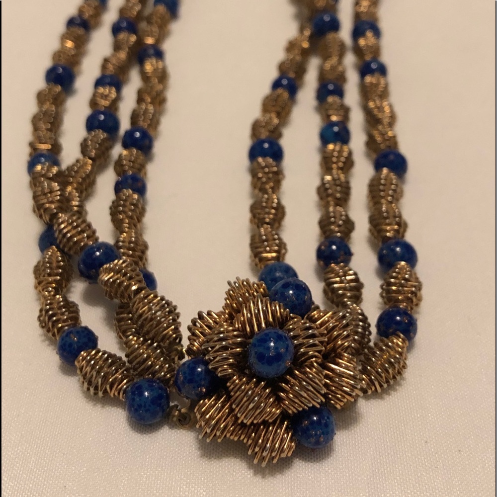 Beaded gold necklace